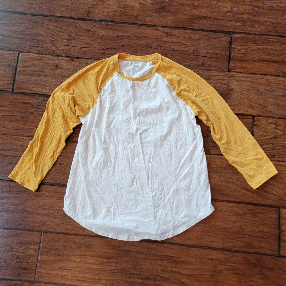 Old Navy top